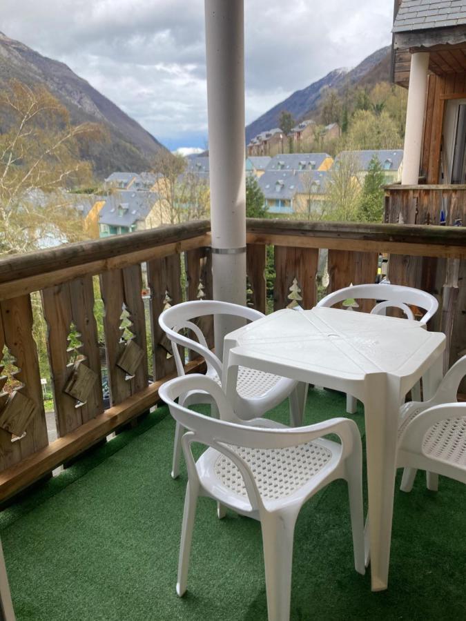 4/6 Pers 38m2, Vue Montagne, Piscine Chauffée, 500m Centre Appartement Cauterets